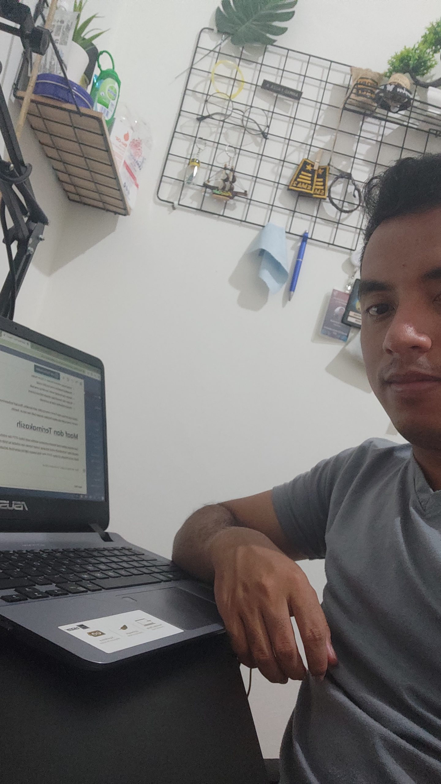 [Ceritaku 2020] : BAB 1 page 1/365 – Resolusi 2020